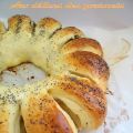 PAIN COURONNE A LA VIANDE ET AU FROMAGE