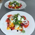 Salade tomate, mozzarella et pêche