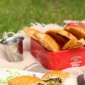 Empanadas au brocoli, roquefort et amandes