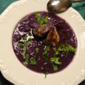 Soupe au chou rouge, cailles et pâté de gibier