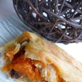 Pastilla de potiron, poulet, curry et raisins[...]