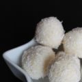 Truffes blanches à la noix de coco