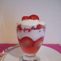 Verrine fraises et mousse de yaourt