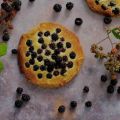 Tartelettes rustiques mûres amandes