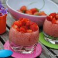 Mousse légère aux fraises et fraises givrées