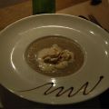 Velouté de champignons et chantilly au foie gras