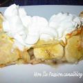 Crêpe à la banane flambée au rhum combava,[...]