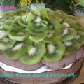 Gâteau de savoie chocolat-kiwi-chantilly,[...]