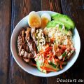 Bol Coréen (bibimbap), salade de carottes et de[...]