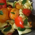 Salade de tomates marinées à la menthe