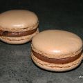 Macaron chocolat noir et éclats de chocolat à[...]
