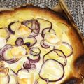Tarte fine pomme de terre, chèvre et oignon[...]