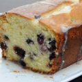 Cake au citron et mûres