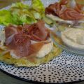 Pancakes aux poireaux garnis saumon fumé ou[...]