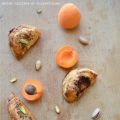 Chaussons salés Abricots, Roquefort et Pistaches