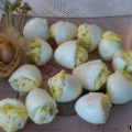 Oeufs de caille farcis au cream cheese / Cream[...]