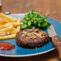 Steak frites végétarien et ketchup maison