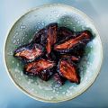 Prunes séchées un peu salées