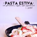 Pasta estiva con pomodori, capperi e... panko