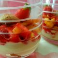 Mousse au Lemon curd, tartare de fraises et[...]