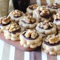Petits biscuits de Noël au chocolat et aux noix