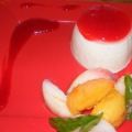 Panna cotta vanille, salade de pêches au[...]