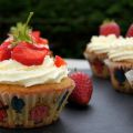 Cupcake lemon curd fraise