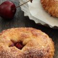 Chaussons feuilletés à la cerise et à la vanille