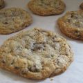Biscuits aux noisettes et chocolat au lait