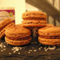 Macarons au chocolat, grué de cacao & fleur de[...]