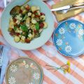 Salade de pommes de terre nouvelles, basilic,[...]