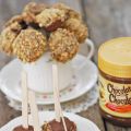 CAKE POP DE BOUCHÉE AU BEURRE D'ARACHIDE AU[...]