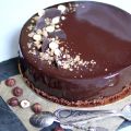 Entremets noisettes, praliné & mousse lactée {[...]