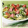 Salade de chèvre aux fraises