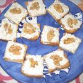 Mini Toast  au fromage et aux noix