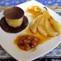 Poire pochée garnie de mousse au chocolat[...]