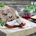 Terrine forestière aux griottes raisins et[...]