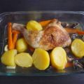 Cuisses de poulet et légumes au four