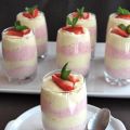 MOUSSES MANGUE ET FRAISES EN VERRINE