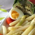 Salade aux asperges et artichauts
