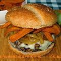 Burger de quinoa garni de frites de patates[...]