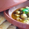 Tajine de boulettes de viande aux herbes et au[...]