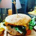 RABBIT BURGER, SAUCE MOUTARDE AU ST MORET