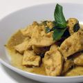 Escalopes de poulet au curry et au coco