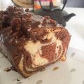 Gâteau marbré et glaçage façon rocher.