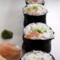 Pseudo makis au saumon mariné et à l'avocat