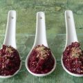 Cuilllères de purée de betterave au sel de[...]