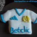 Gâteau maillot de foot OM en pâte à sucre (pas[...]