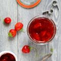Confiture de fraises, vanille et fleur d'oranger