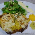 Tartine rôtie, compotée de pommes et kaki[...]